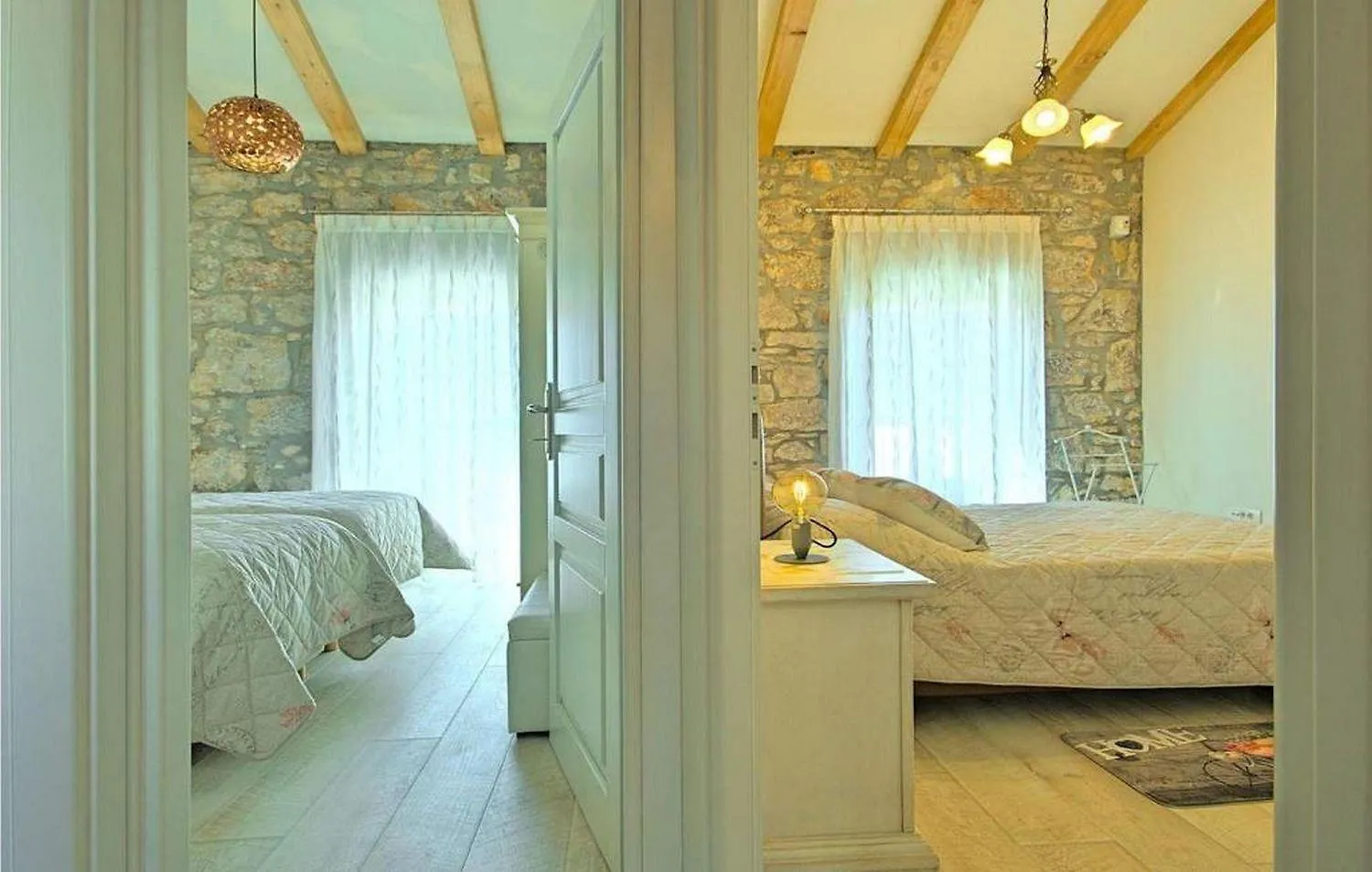 Rustikales Steinhaus Nur 300 Meter Zum Strand Mit Meerblick, Grill, Terrasse Vrsar