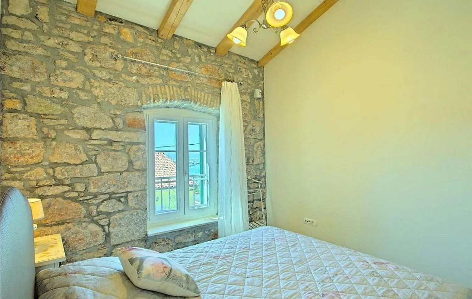 Holiday home Rustikales Steinhaus Nur 300 Meter Zum Strand Mit Meerblick, Grill, Terrasse Vrsar