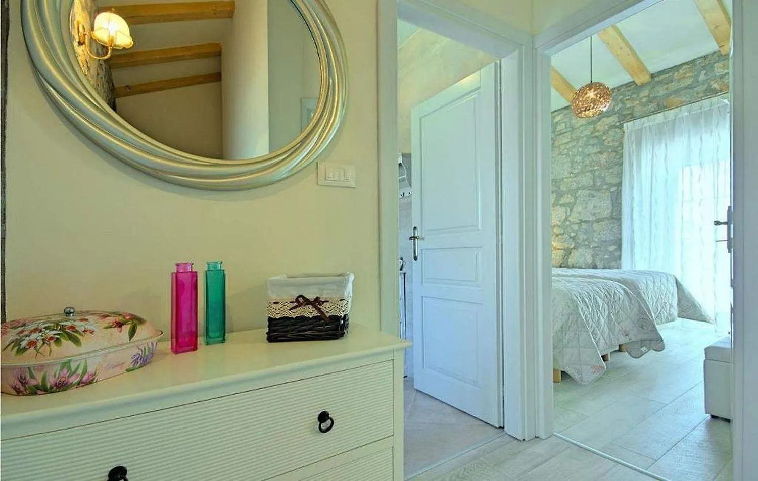 Holiday home Rustikales Steinhaus Nur 300 Meter Zum Strand Mit Meerblick, Grill, Terrasse Vrsar