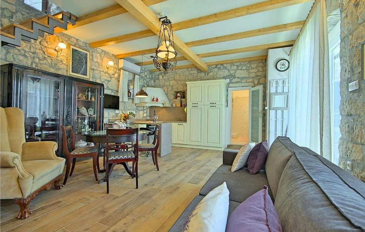 Rustikales Steinhaus Nur 300 Meter Zum Strand Mit Meerblick, Grill, Terrasse Vrsar Holiday home