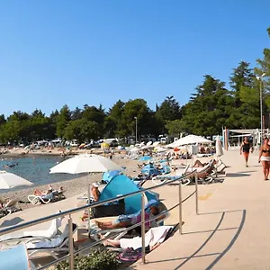 4* База отдыха Easyatent Valkanela